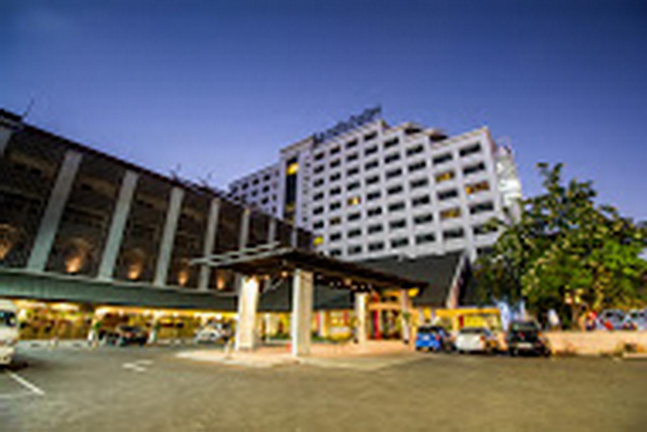 Chiangmai Hill Residenceチエンマイ エクステリア 写真